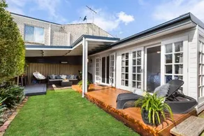 Echuca Bungalow - Image 4
