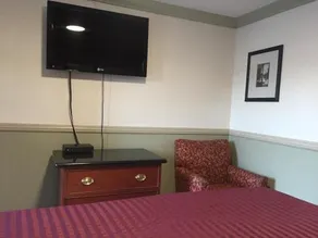 King's Lodge Motel - Image 5