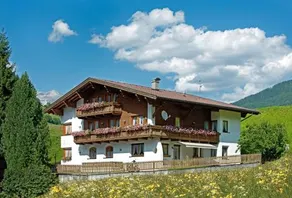 Garni Stefanie - Image 4