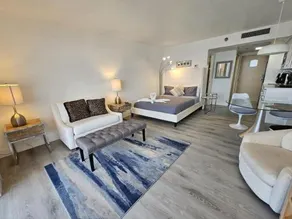 Breathtaking view from the penthouse 1111 - Image 3