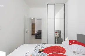 Apartment Lady Laura - Image 3