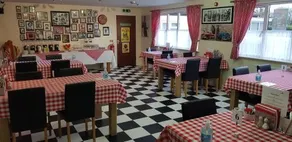 Pigeon Cottage - Image 4