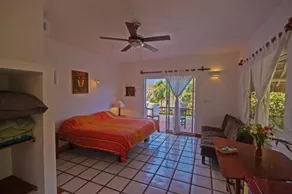 Hotel Que Onda - Image 2