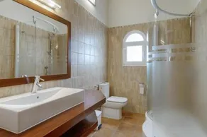 Son Bou Villa 3 Pool Air Con Wifi - Image 4