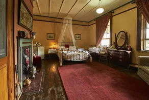 The Old Victoria - Image 3