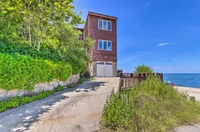 Beachfront Wading River Home with Deck and Grill - Image 2