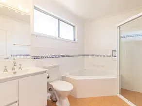 Sunset Place' 1/29 Sunset Boulevard- gorgeous townhouse so close to the water - Image 2