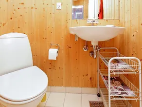 6 person holiday home in Vig - Image 4
