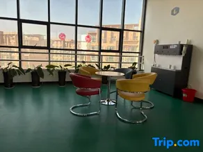 Yuanping Health and Wellness Hotel - Image 3