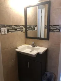 Budget Inn - Image 5