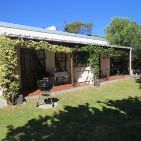 Kure Kure Accommodation - Image 2