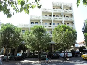 Izethan Hotel - Image 2