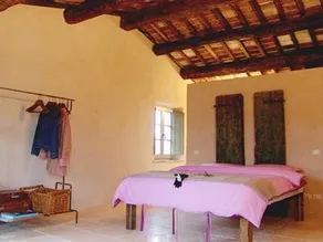Follonico 4-Suite B&B - Image 2