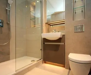 Riverside apartment minutes from Elizabeth line - Image 2