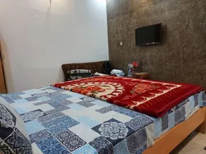 Data Guest House - Image 2