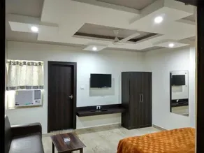 Collection O Hotel Shree Ji - Image 4