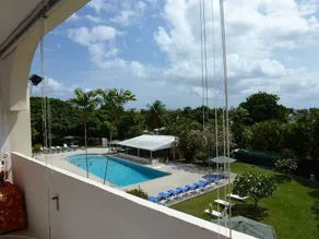 Golden View - Image 2