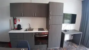 Hub Apartments - Image 3