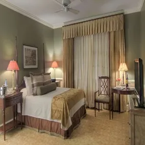 Woodlands Mansion - Image 4