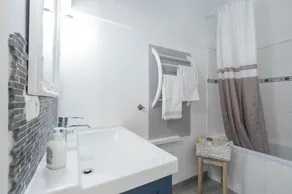 Apartment Old Town Saint FranÇois - Image 4