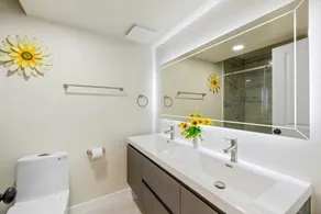 @ Marbella Lane 4BR Cozy Home - Image 4