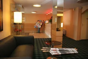Hotel Akena City - Image 3
