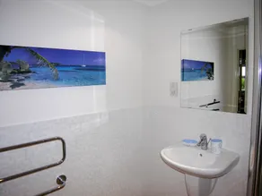 Berkshire Rooms - Newbury - Image 3