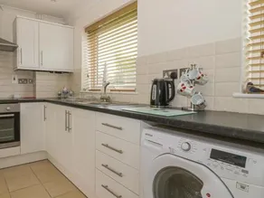 Pebble House Lowestoft - Image 4