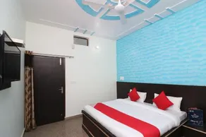 OYO 26920 Dev Hotel - Image 4