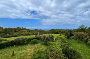Le Tannee - Image 3