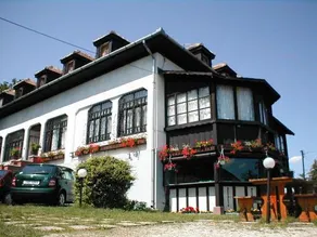 Hotel Krisztina Panzió - Image 2
