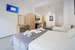 Saffroni Inn - Image 4