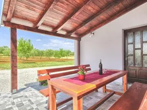 Spacious Holiday Home In Valtura With Garden - Image 3