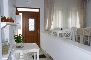 Nafsika - Image 3