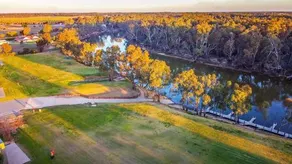 Perricoota Waters Echuca Holiday Homes - Image 2