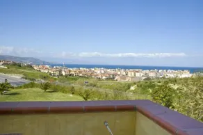 Bed&Breakfast La Villa Soverato - Image 2