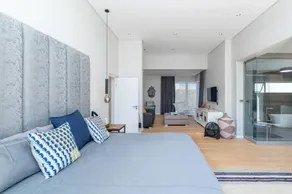 Stunning Villa de Soleil - Image 4