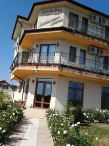 Guest House Golden Flake - Image 3