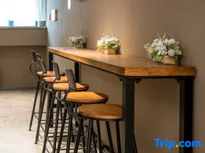 Home Inn Zhongshan Lihe Square Xingzhong Avenue - Image 3
