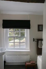 The Fleur De Lys - Image 5