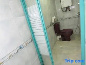 Kai Lei Hotel - Image 2