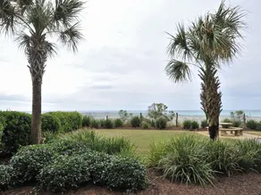 Resortquest Rentals At Waters Edge Condominiums - Image 4
