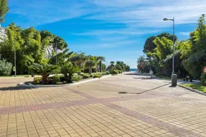 Beachfront Puerto Banus - Image 3
