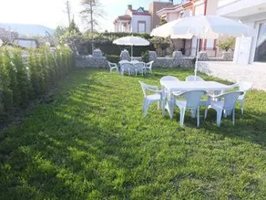 Bluehouse - Image 3