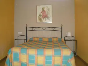 Apartamentos TurÍsticos Reyes CatÓlicos - Image 4