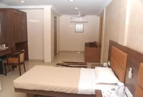 Hotel Haredia - Image 3