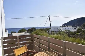 Marinakis Sea View Studios - Image 5
