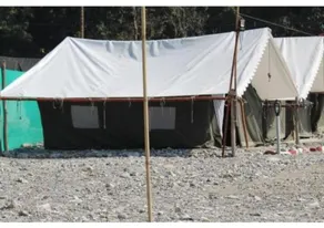 The Junky Yard Camps - Image 5