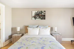 Tourist Home - Image 5
