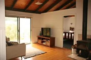 Hill 'N' Dale Farm Cottages - Image 2